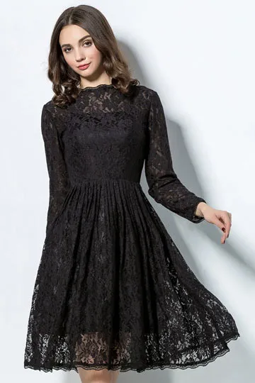 Black lace long sleeve evening gown for wedding party.