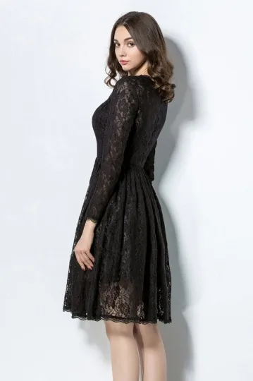 Black lace long sleeve evening gown for wedding party.