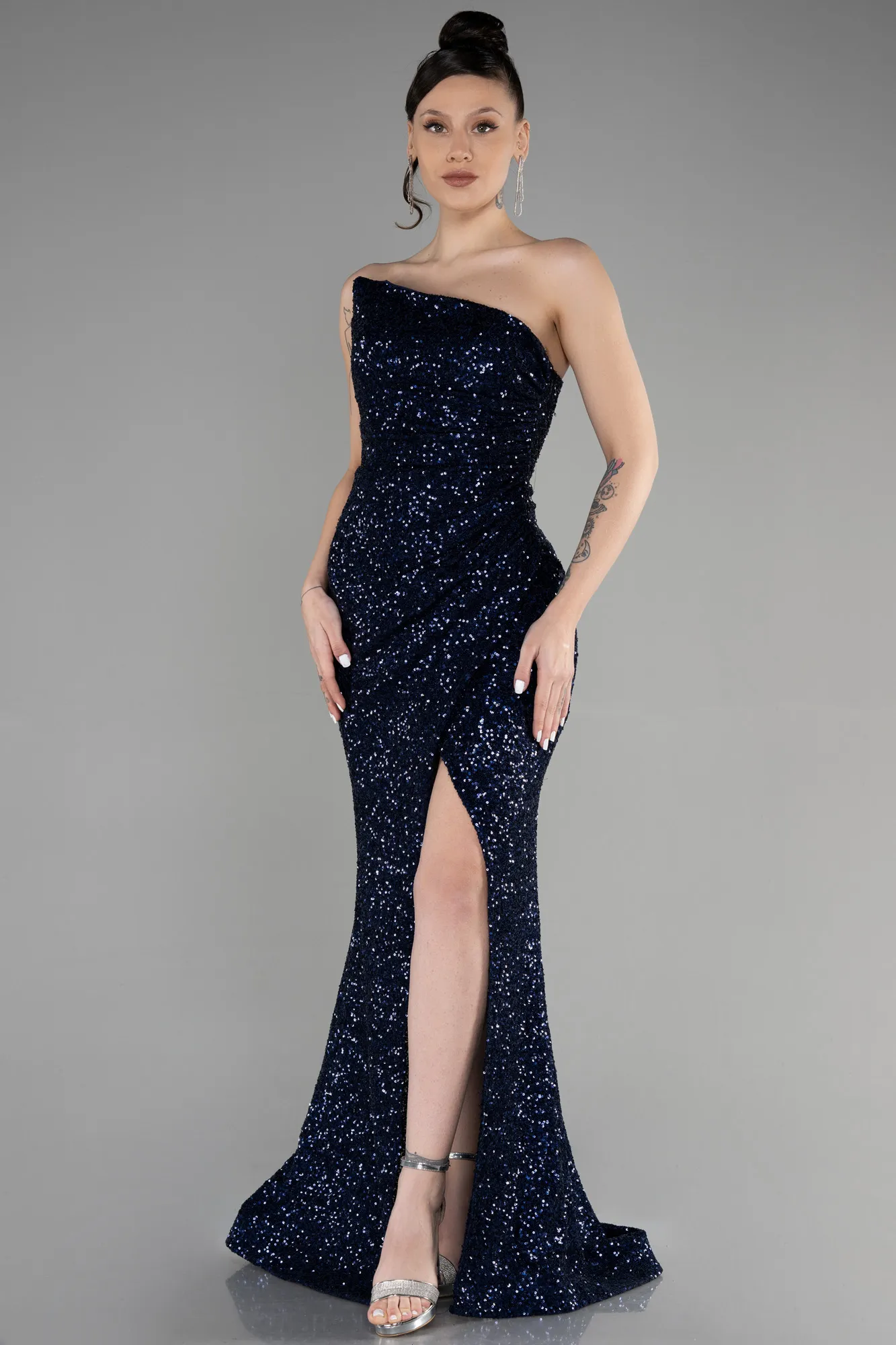 Elegant Evening Gown Black ABU3551