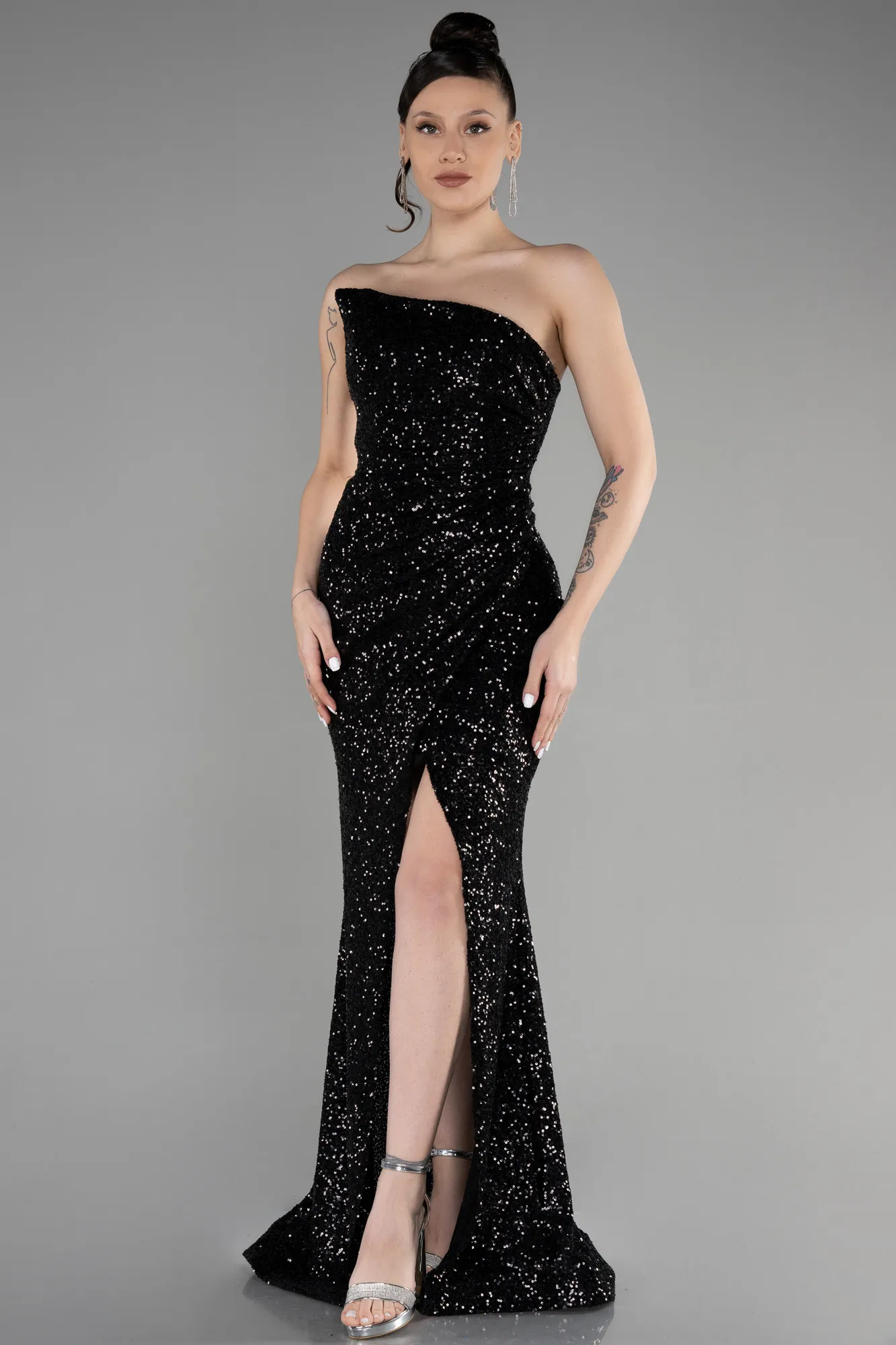 Elegant Evening Gown Black ABU3551