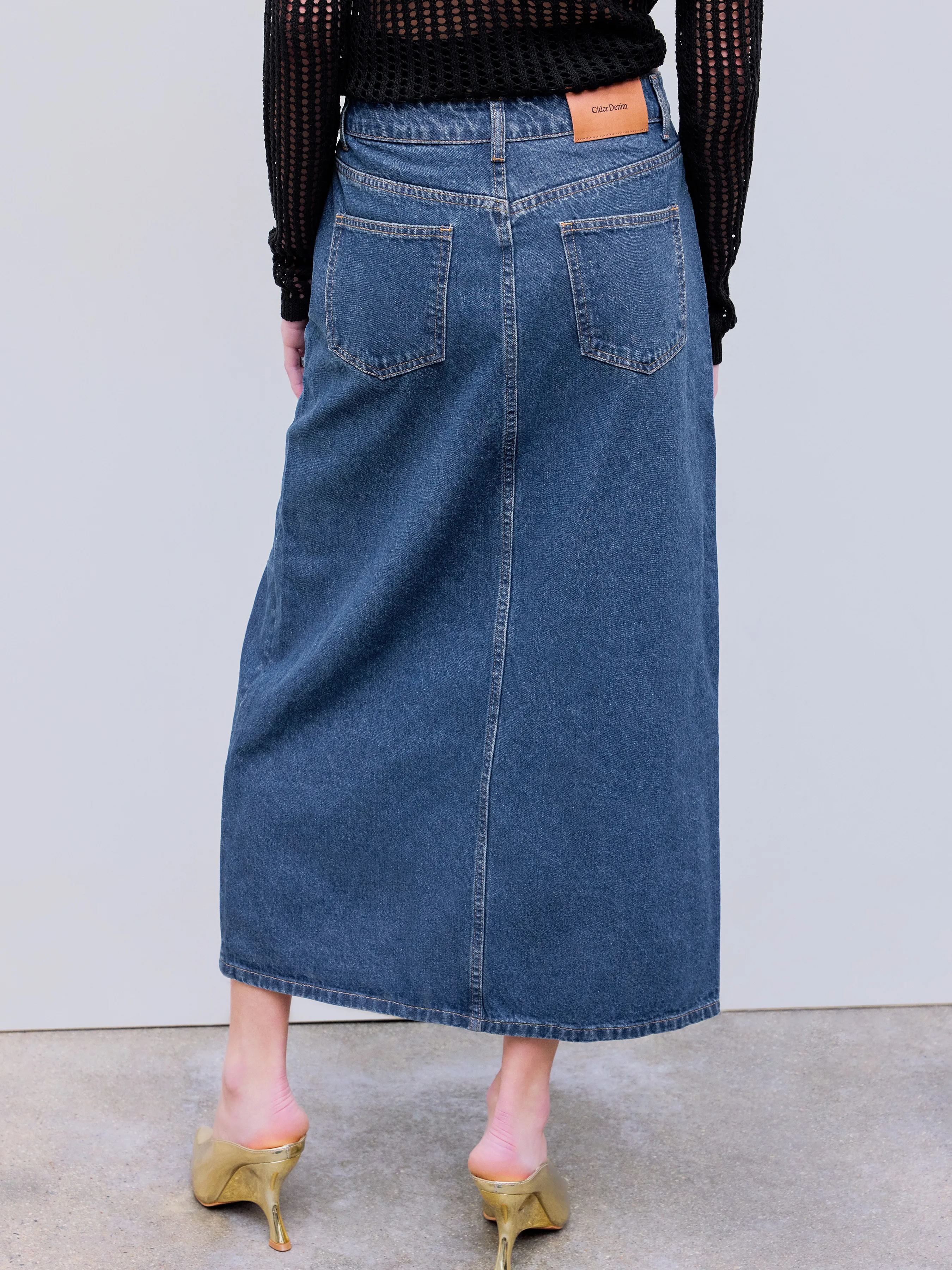 Denim Cider Mid-Rise Maxi Skirt with Split Pocket