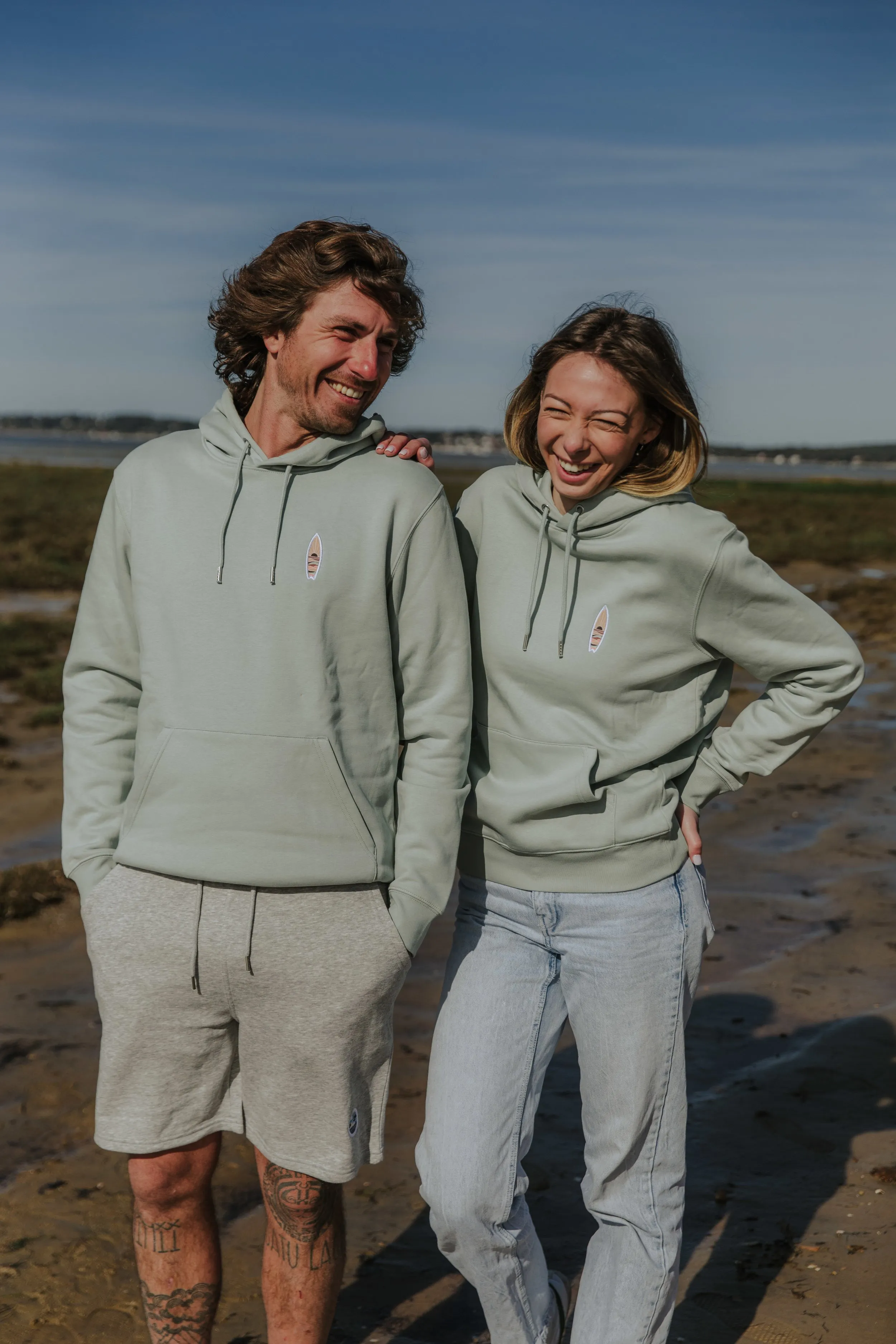 Organic French brand of t-shirts, sweatshirts, and accessories - SWEAT ALOE PLANCHE — OH LES JOLIS