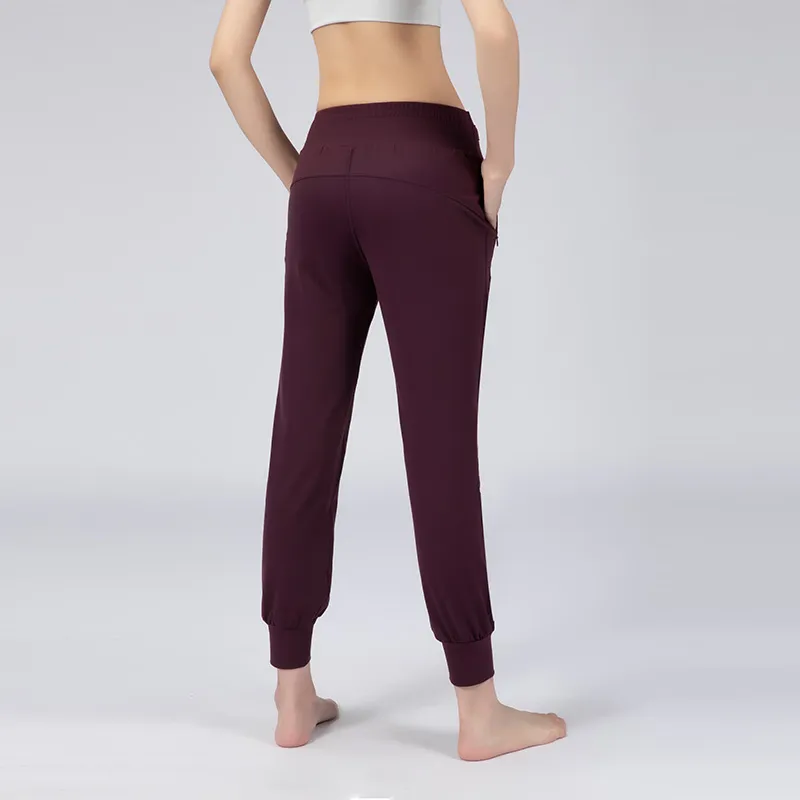 Women's Yoga Training Sport Jogging Pants in Nude Sensation Fabric with Drawstring Waist, Panta.