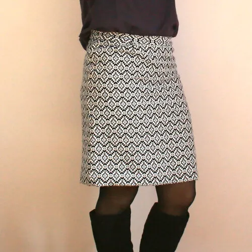 MISS BERLINGOT Skirt Sewing Pattern - Straight Skirt