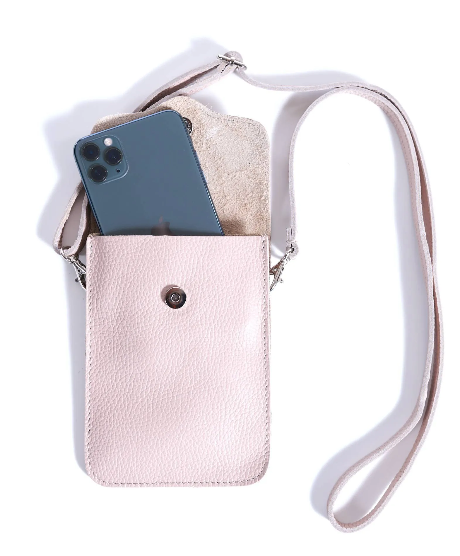 Noah powder leather crossbody phone pouch