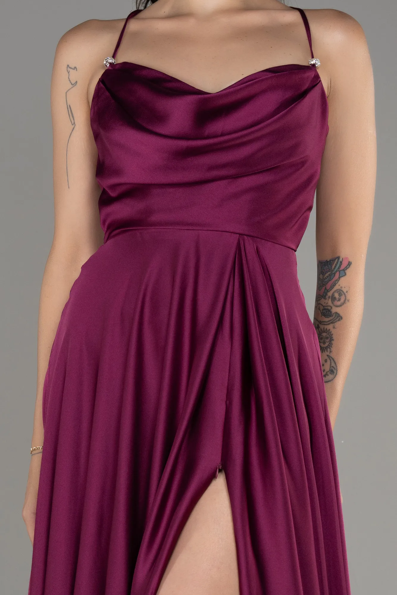 Robe de Soirée Longue Satin Rouge ABU4017