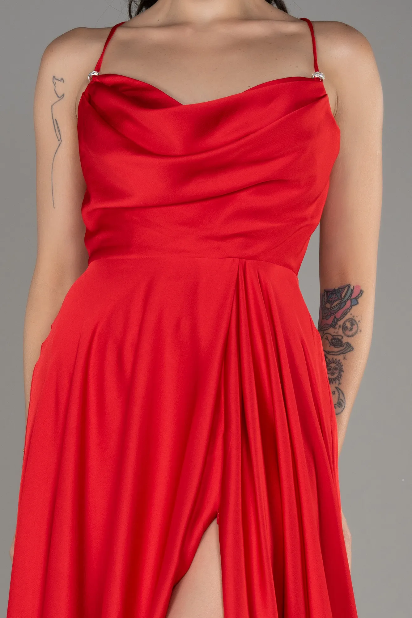 Robe de Soirée Longue Satin Rouge ABU4017