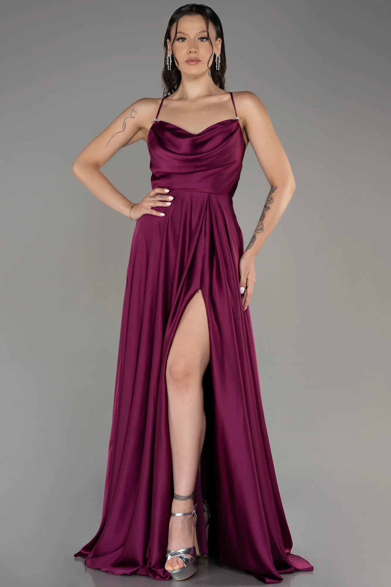 Robe de Soirée Longue Satin Rouge ABU4017