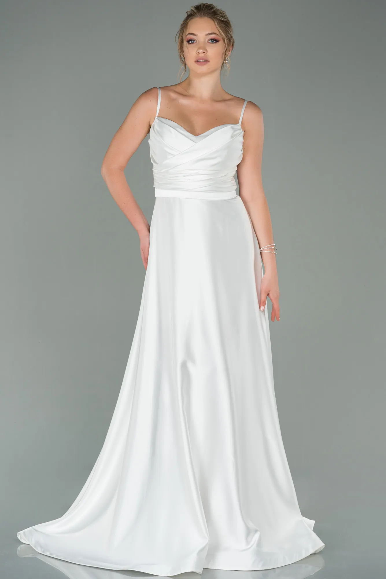 Robe De Soirée Satin Longue Blanc ABU1601