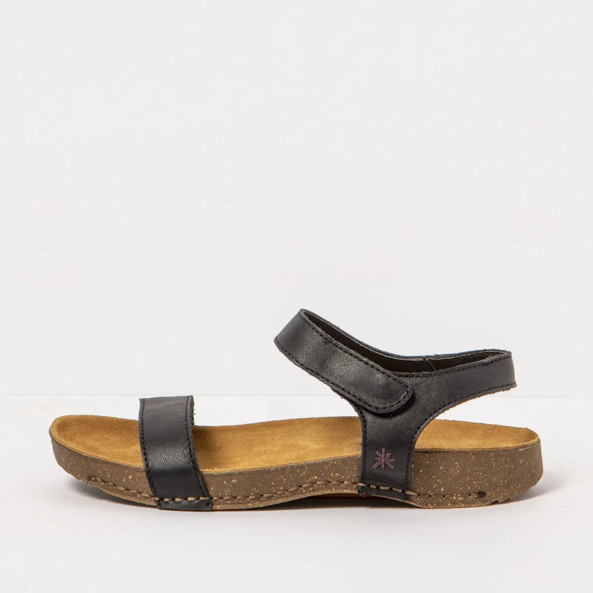 Flat Leather Sandals with Recycled Soles - Black