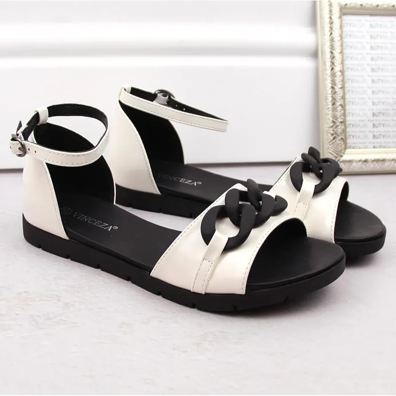 Flat white women's sandals with chain, Vinceza 17320 white.