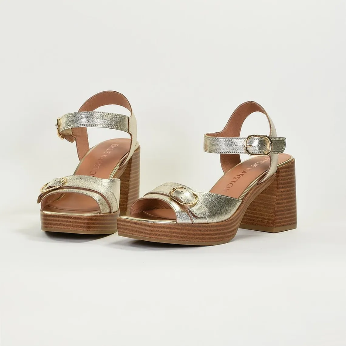 ROSE Platinum Leather Sandals | 3 Suisses