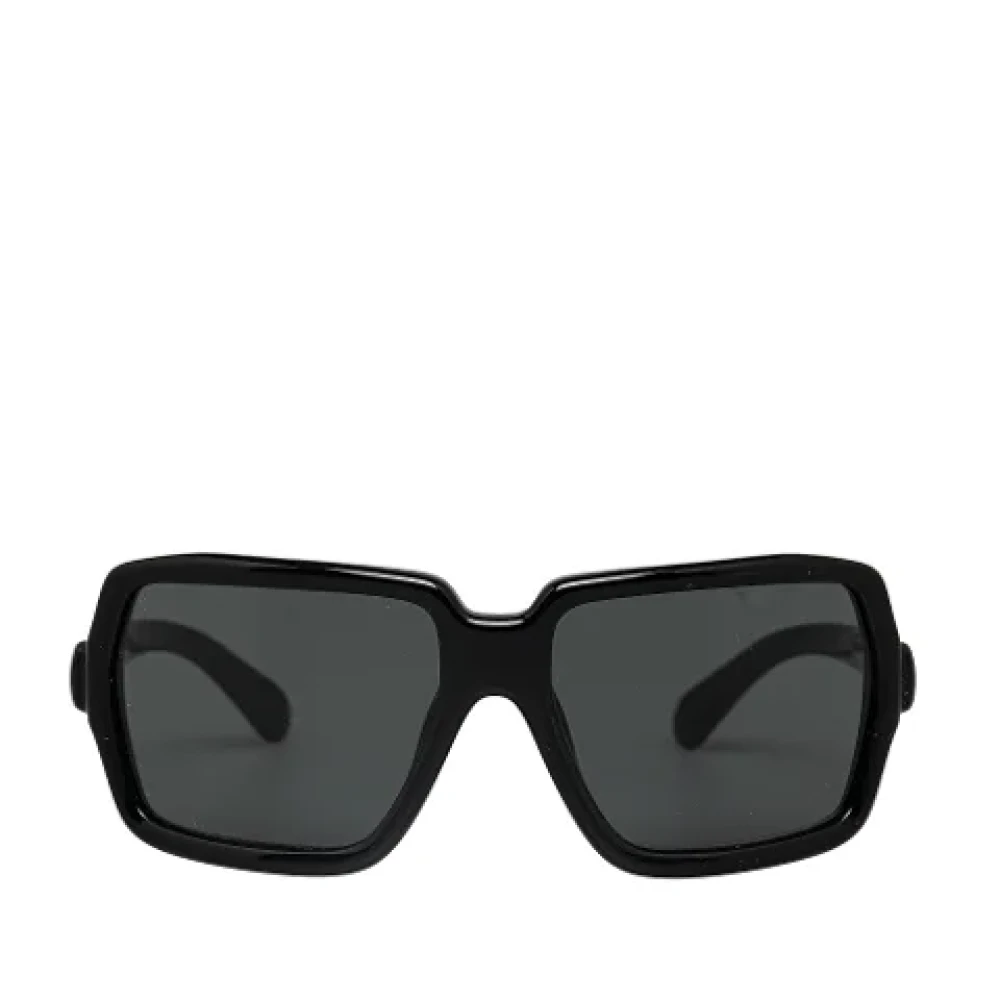 Secondhand Plastic Sunglasses