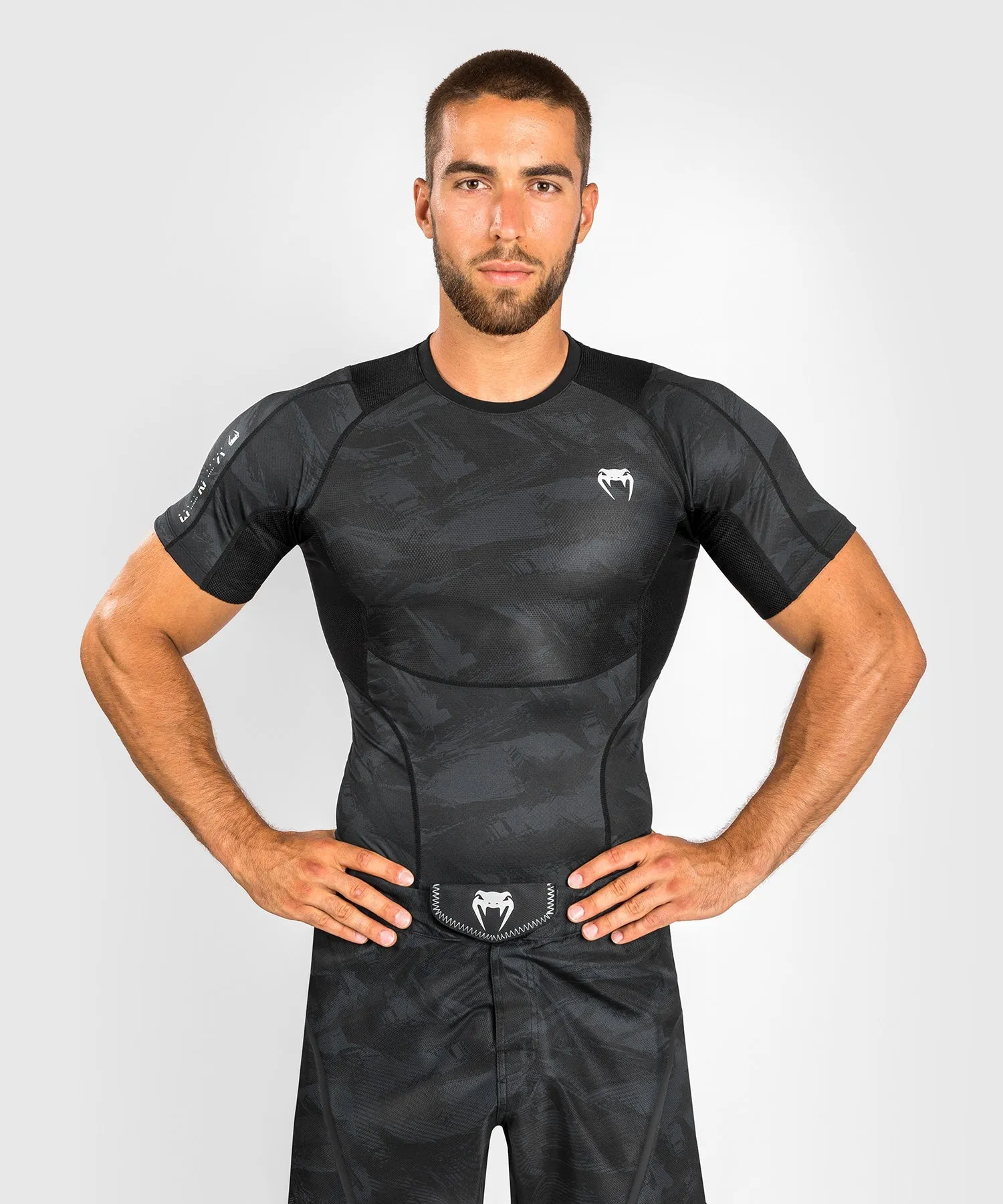 Venum Electron 3.0 Compression T-Shirt - Short Sleeve - Black